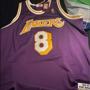 Brand new Lakers  Jersey size xl